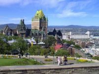 CANADA VA PRIMI MAI MULÞI EMIGRANÞI CANADA VA PRIMI MAI MULÞI EMIGRANÞI