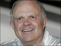 Milionarul aventurier steve fossett a fost declarat oficial mort