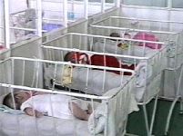 Spania. doi romani au incercat sa-si vanda copilul pentru ca era fetita