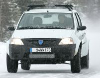 Primele fotografii cu viitorul SUV de la Dacia (FOTO)
