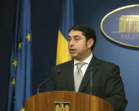 Ministrul de interne, &icirc;n vizită la Roma pentru a discuta situaţia infractorilor rom&acirc;ni
