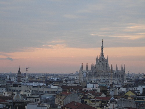 Un român din Milano a violat o tânără italiancă Un român din Milano a violat o tânără italiancă