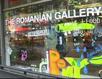 New York: Sexul şi zvastica reprezintă cultura română, chiar lângă Consulatul român (FOTO)