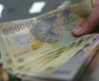 Salariile subalternilor lui Basescu Un consilier prezidential castiga 53000 de lei anual