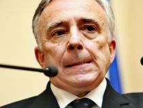 mugur isarescu