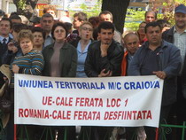 CFR-istii au protestat miercuri in fata Ministerului Transporturilor si Infrastructurii