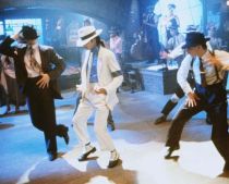 Michael Jackson nu a inventat Moonwalk-ul Aflati originile celui mai cunoscut dans din lume VIDEO
