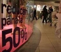 ANPC amendeaza magazinele care nu respecta legea pentru reducerile sezoniere