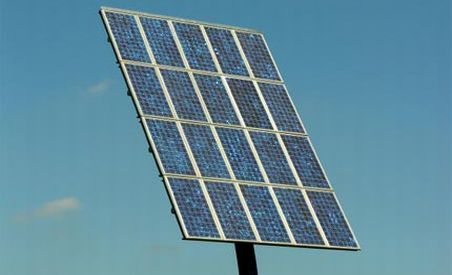 Bărbat, în comă după ce a fost lovit în cap de un panou solar din Eforie Sud (VIDEO)
