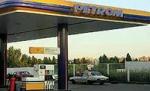 Petrom a ieftinit  carburanţii 