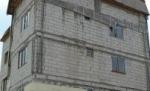 Videonews.ro: Blocuri fără coloane de susţinere, dar gata de vânzare (FOTO)