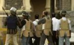 Poliţia indiană ia cu asalt ultimele puncte ocupate de atacatori în Mumbai