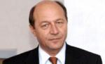 Guvernul vorbeşte de 2.000 funcţionari, băutori de cafea, Băsescu, de peste 160.000
