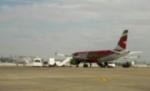Noi restricţii pe Aeroportul Băneasa. Traficul aerian, redirecţionat către Otopeni