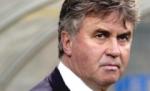 Banii lui Abramovici dictează: Hiddink va antrena în paralel Chelsea şi naţionala Rusiei