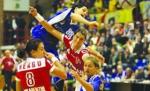 Rulmentul Braşov relansează Liga Naţională de handbal feminin, după 41-36 cu Oltchim