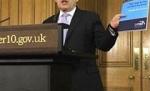 Premierul britanic vrea o economie deschisă şi o atacare globală a crizei 

