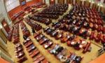 Parlamentul va trece pe energie solară şi eoliană
