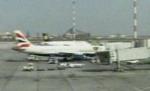 Emoţii pe aeroport. Un avion Tarom a aterizat abia la a doua încercare, pentru că a primit indicaţii greşite