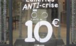 La soare te poţi uita, dar la criză ba. Belgienii au scos pe piaţă ochelarii anti-criză (FOTO)