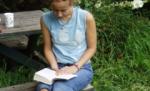 Psihologii recomandă lectura, ca mod de relaxare