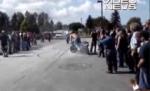 Cântăreţul Robbie Williams a căzut în cap de pe motocicletă (VIDEO)