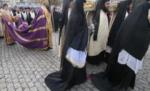 Ispăşire parlamentară: majorări salariale şi fonduri acordate lăcaşelor de cult