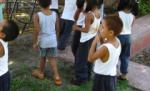 Femeia care a vrut să-şi vândă copiii pe o garsonieră a fost reţinută 