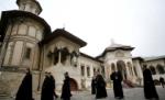 Harul preoţiei, de vânzare: Află cât te costă să devii preot în România (VIDEO)