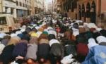 Studiu: Sărăcia şi şomajul alimentează tensiunile dintre musulmani şi Occident

