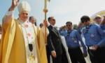 Papa Benedict a denunţat ?manipularea ideologică a religiei? în scopuri politice