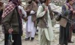 Talibanii afgani folosesc armament american 

