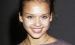 Jessica Alba, anchetată de poliţia din SUA. Actriţa a comis acte de vandalism (FOTO)