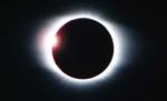 Eclipsă totală a soarelui şi a minţii. Superstiţiile şi fenomenele astrale