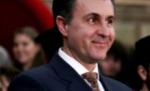 Principele Radu va desemna premierul dintre Geoană, Băsescu şi Antonescu dacă va fi preşedinte