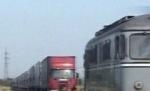 CFR Marfă a testat miercuri transportul tirurilor pe calea ferată, pentru decongestionarea traficului rutier