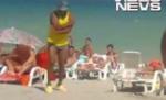 Dansator de excepţie, pe plaja din Costineşti (VIDEO)