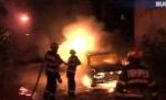 Trei maşini au ars duminică noapte în Capitală. Pompierii cred că focul a fost pus intenţionat (VIDEO)