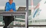 Premieră literară. Scriitorul Alain de Botton va sta o săptămână în aeroportul Heathrow pentru a 