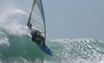 Un român care practica windsurfing, dat dispărut în Croaţia