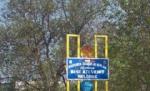 Denumirea maghiară a municipiului Sfântu Gheorghe, acoperită cu vopsea pe două plăcuţe bilingve