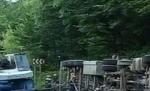 Ploieşti. O cisternă cu 25 de tone de produs petrolier s-a răsturnat (VIDEO)