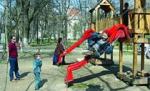 Legea bonelor. Părinţii vor putea sta acasă până la vârsta şcolară a copilului