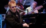 Elton John şi-a anulat mai multe concerte, din cauza unei gripe severe