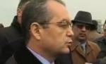 Boc îl contrazice pe Băsescu: Vaccinarea anti-AH1N1 începe pe 26 noiembrie (VIDEO)