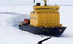 A spart gheaţa. O navă rusească cu peste 100 de turişti la bord a scăpat după 5 zile de blocaj în Antarctica