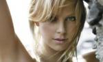 Charlize Theron va co-prezenta tragerea la sorţi a grupelor Cupei Mondiale din 2010