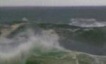 Valuri de până la 15 metri înălţime, în Hawaii (VIDEO)