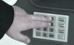 Reţea specializată în fraude cu instrumente de plată electronice, reţinută la Piteşti