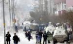 Turcia. Confruntări violente între poliţie şi manifestanţii kurzi